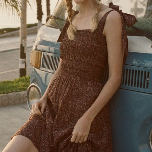 SOLD  doen Jasmine Dress in Rust Ditsy Floral - Picture 2 of 5